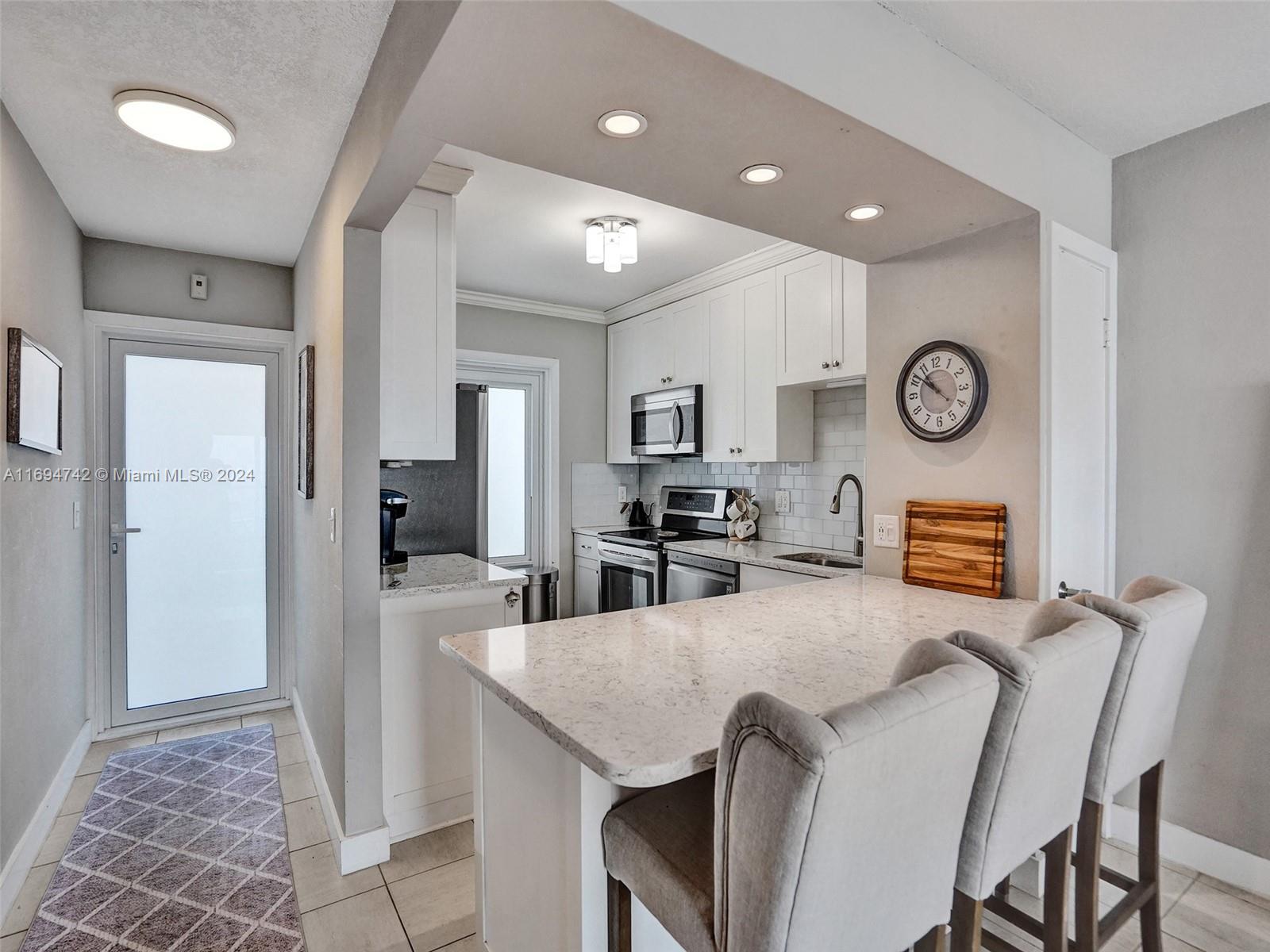 1610 N Ocean Blvd Unit: PH2