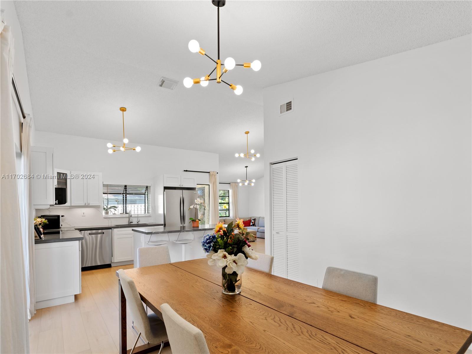 13991 Dominion Pl