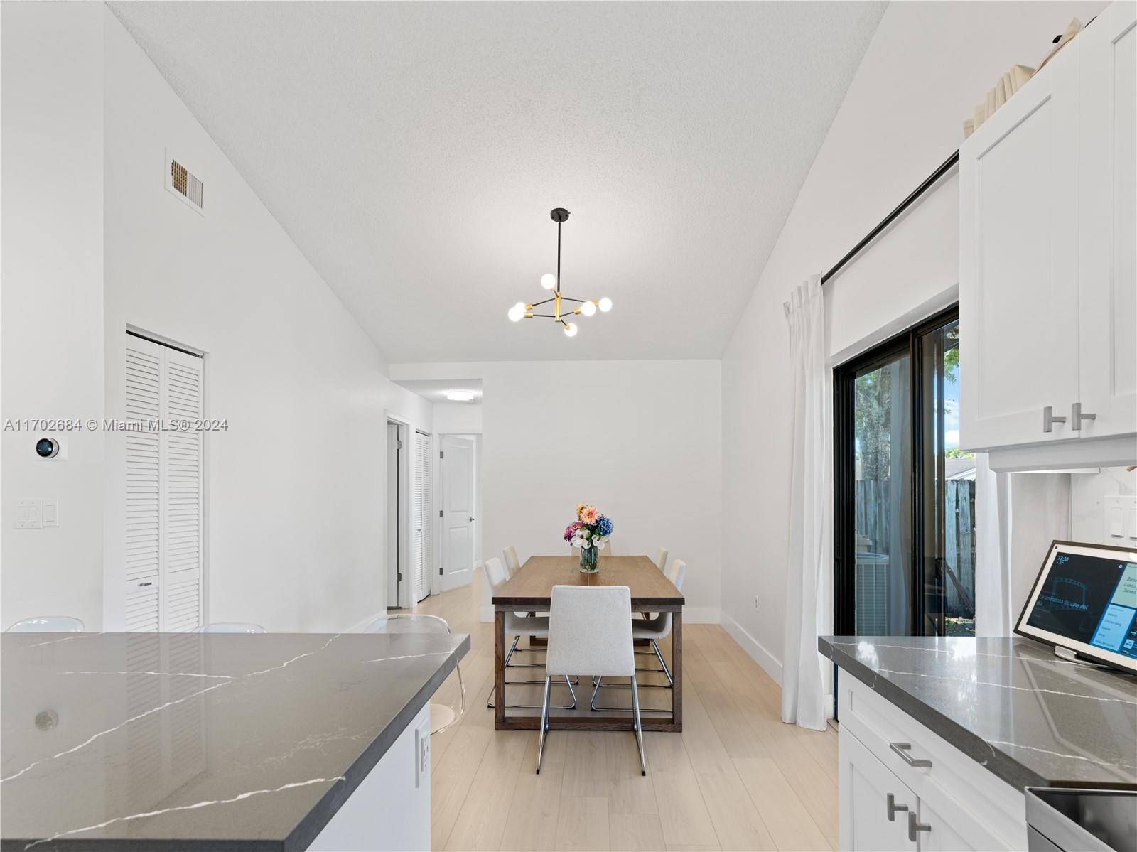 13991 Dominion Pl