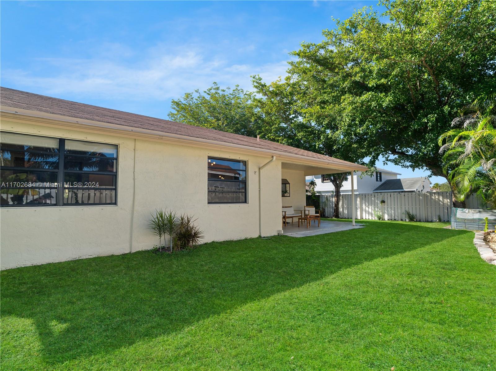 13991 Dominion Pl