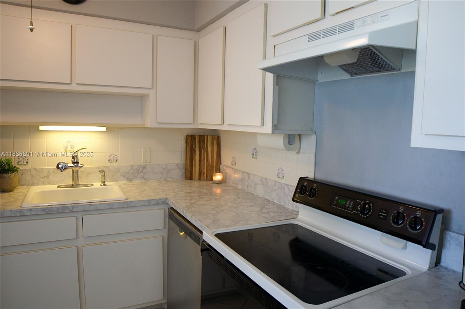1610 N Ocean Blvd # 603