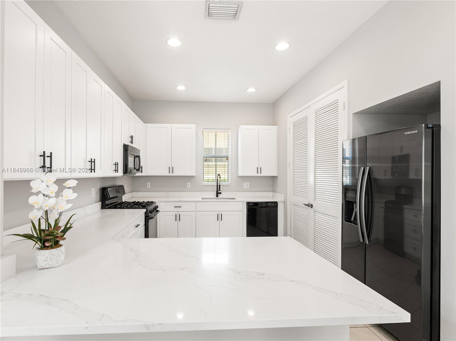 78 Stoney Dr