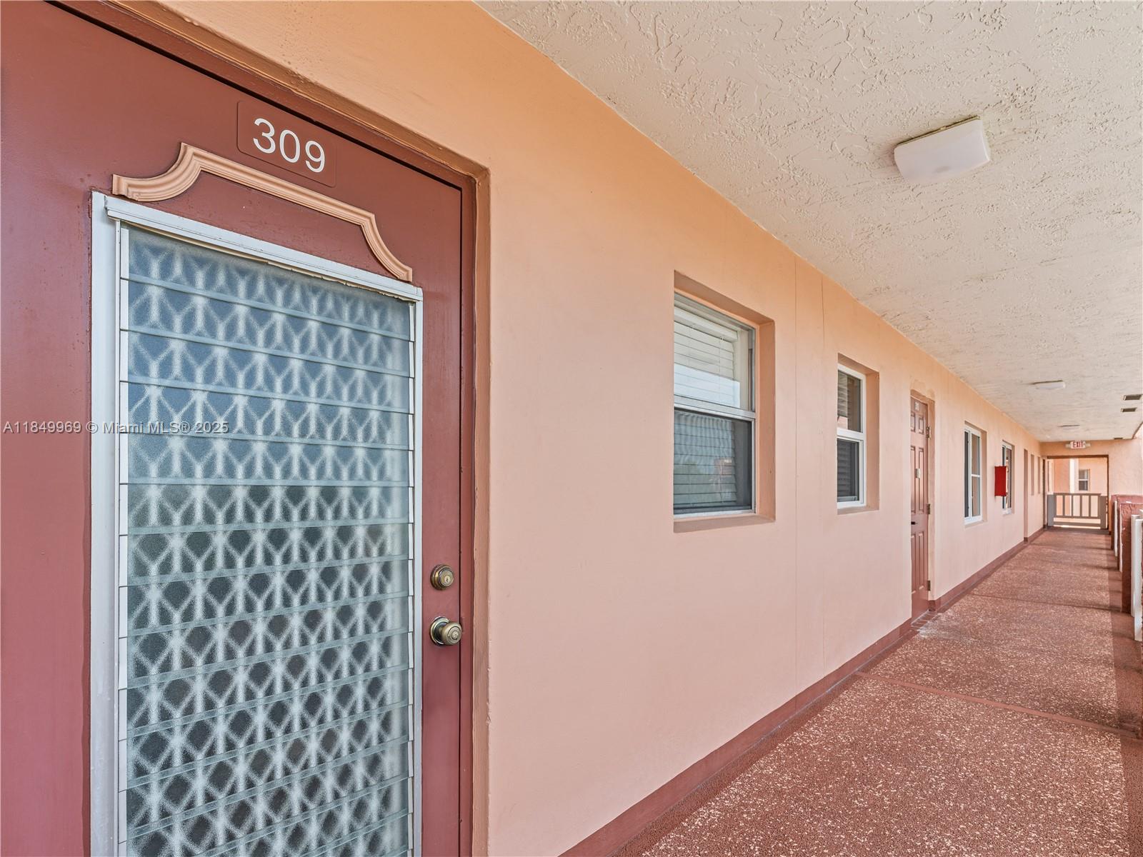 9460 Sunrise Lakes Blvd Unit: 309