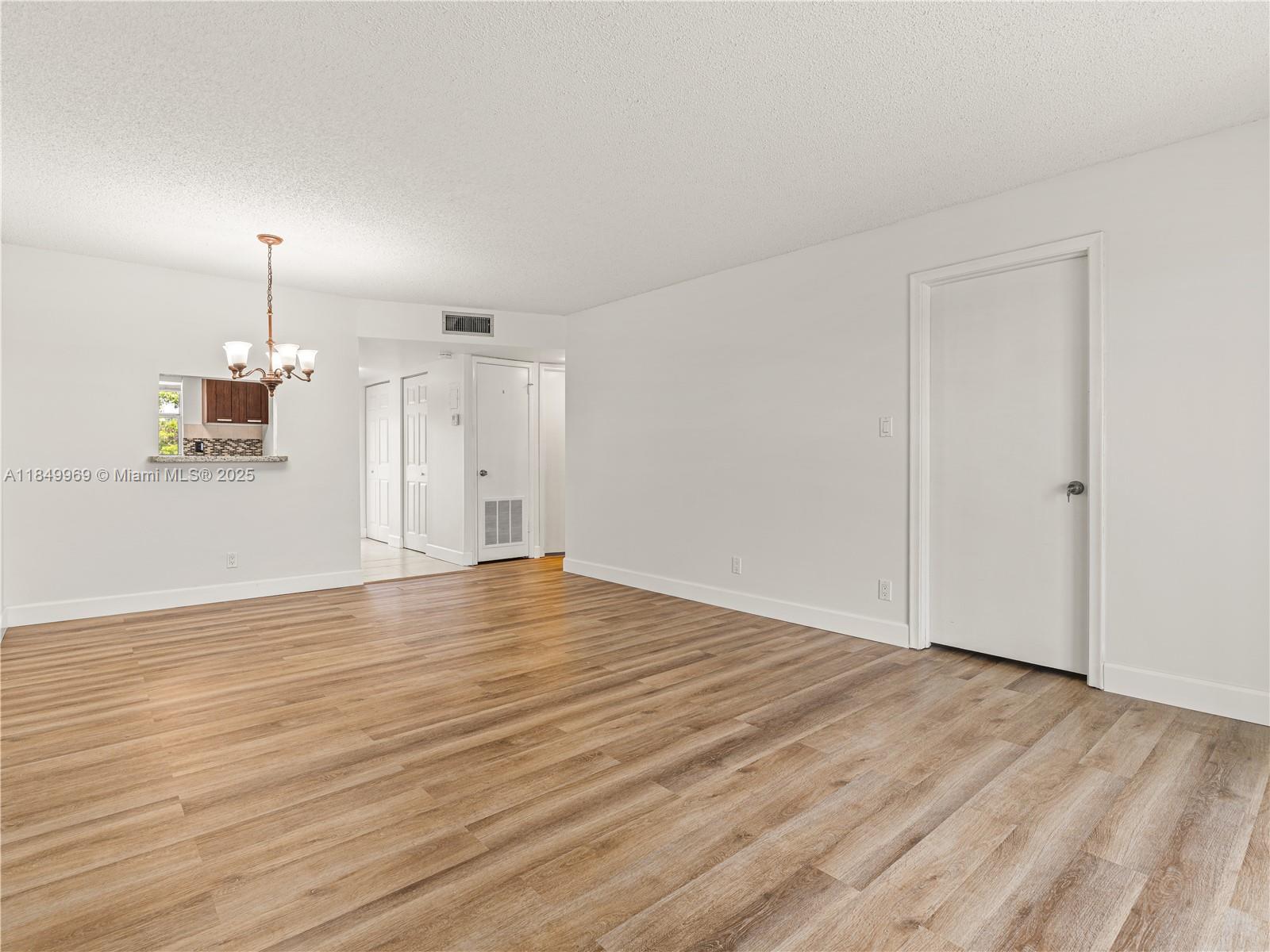 9460 Sunrise Lakes Blvd Unit: 309