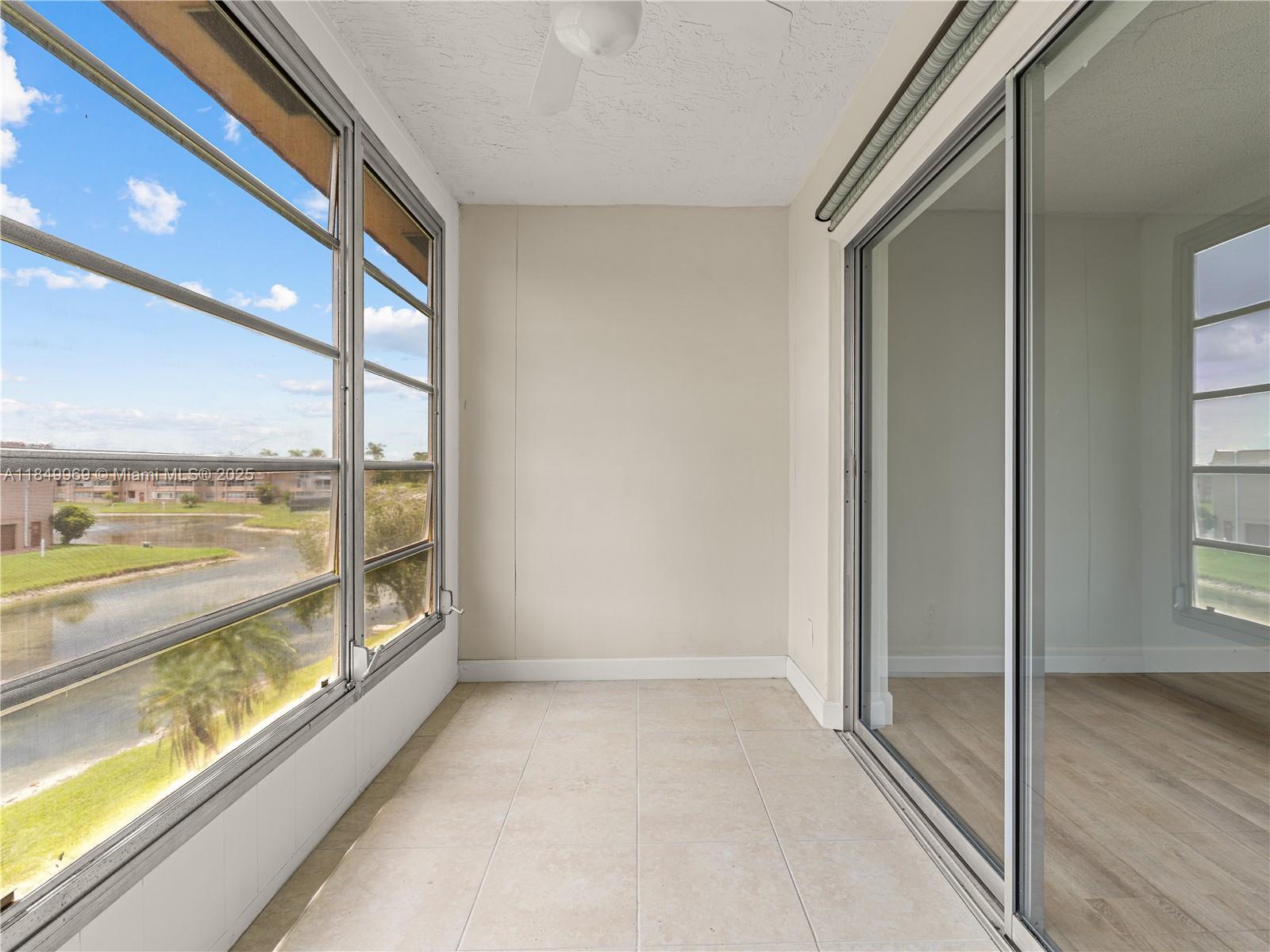 9460 Sunrise Lakes Blvd Unit: 309