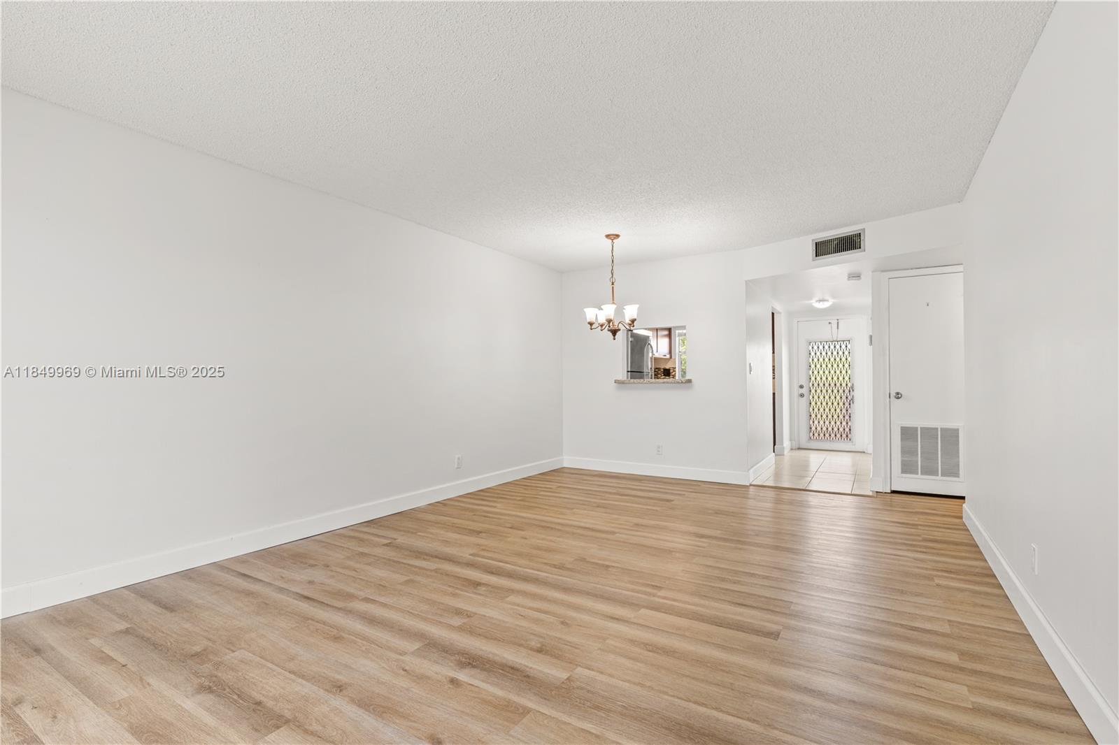 9460 Sunrise Lakes Blvd Unit: 309