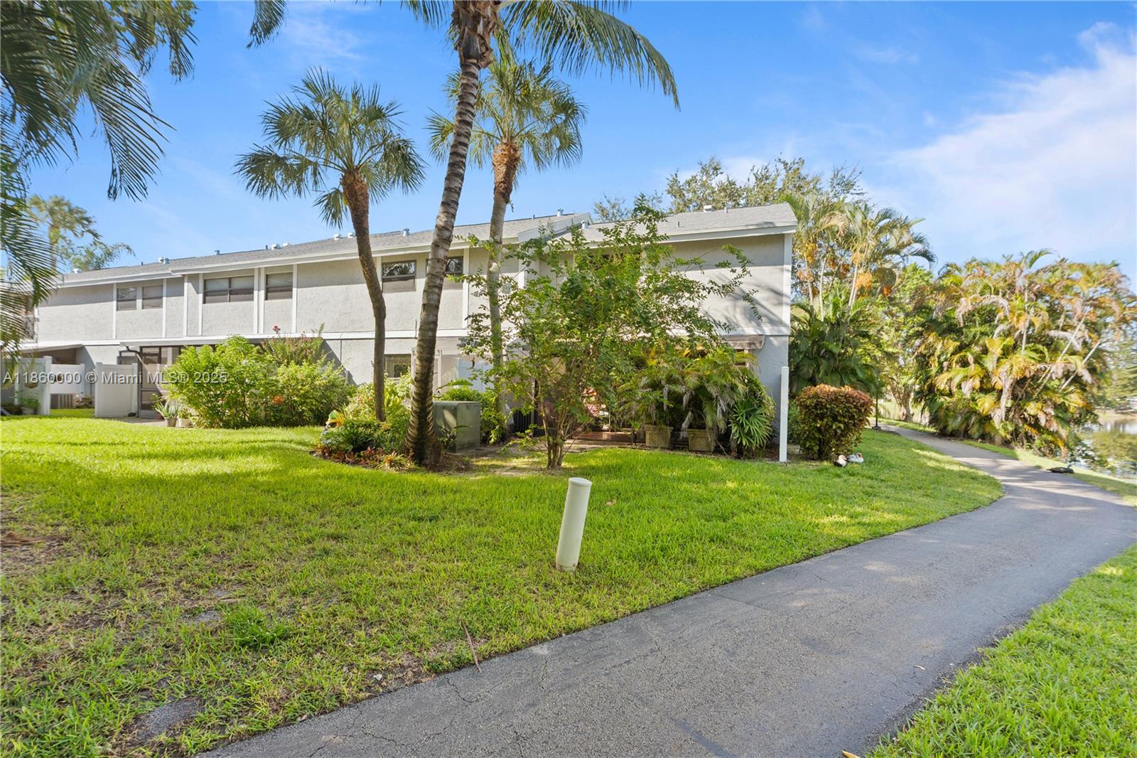 2767 NW 42nd Ave # 2767