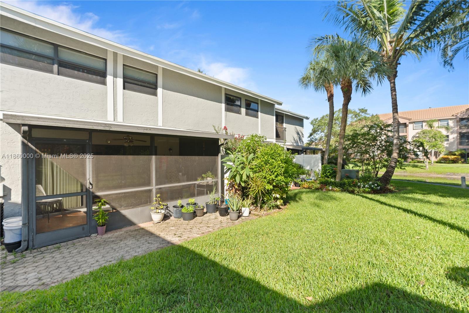 2767 NW 42nd Ave # 2767