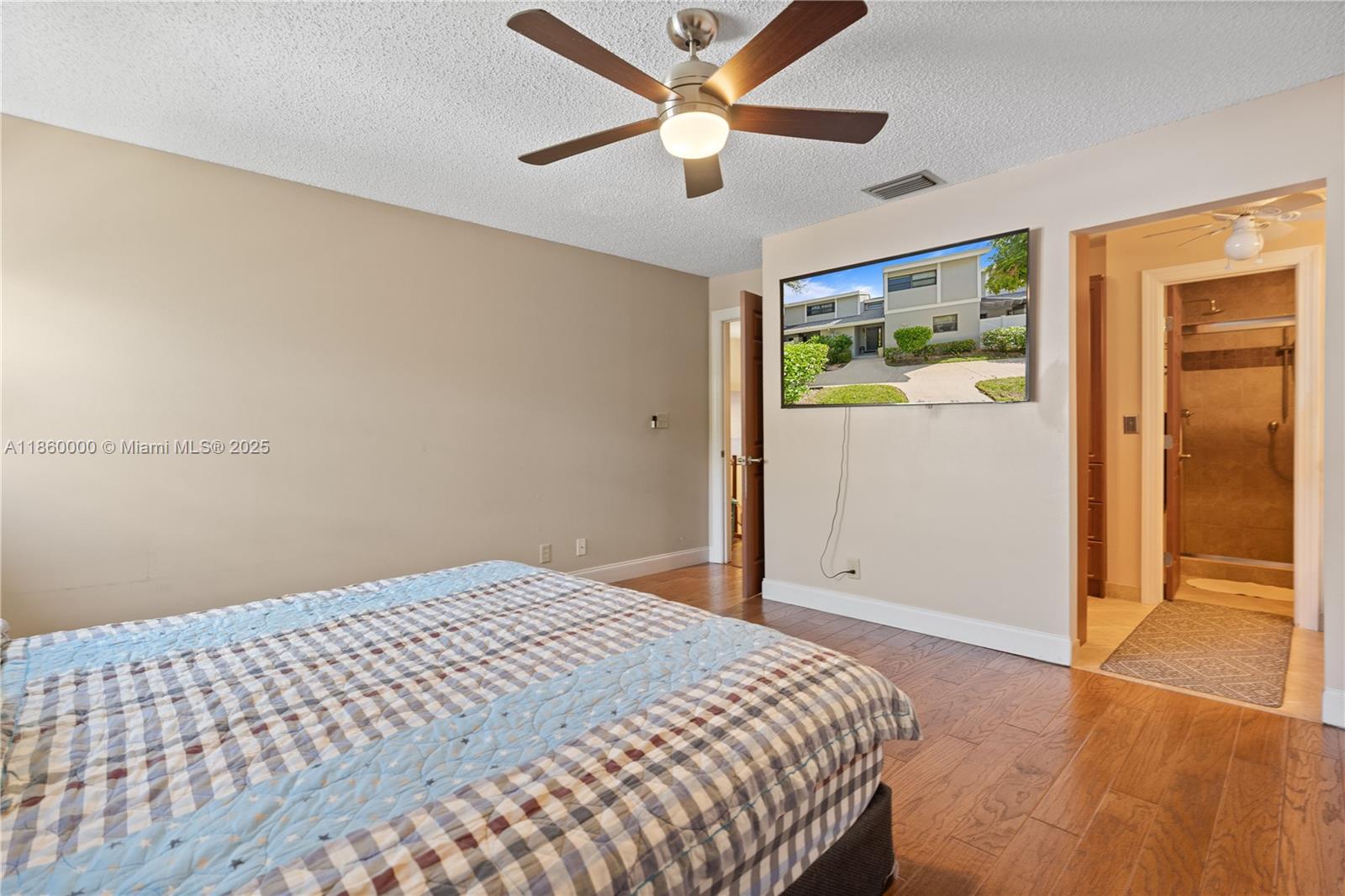 2767 NW 42nd Ave # 2767