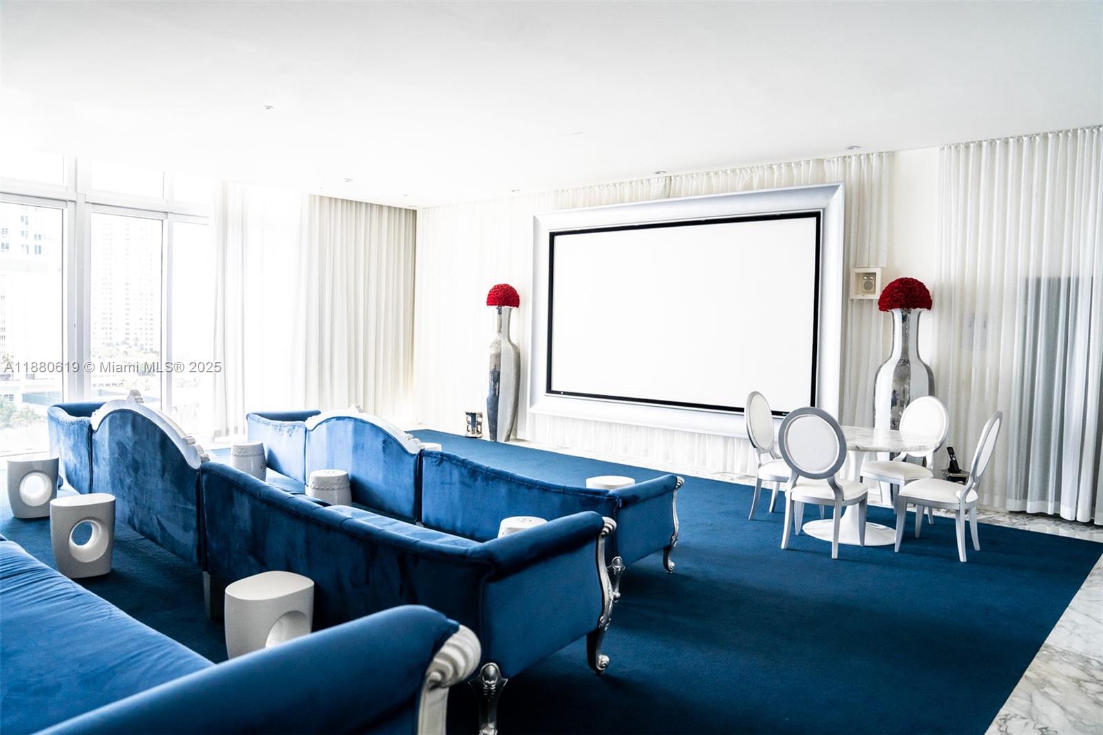 485 Brickell Ave # 4207