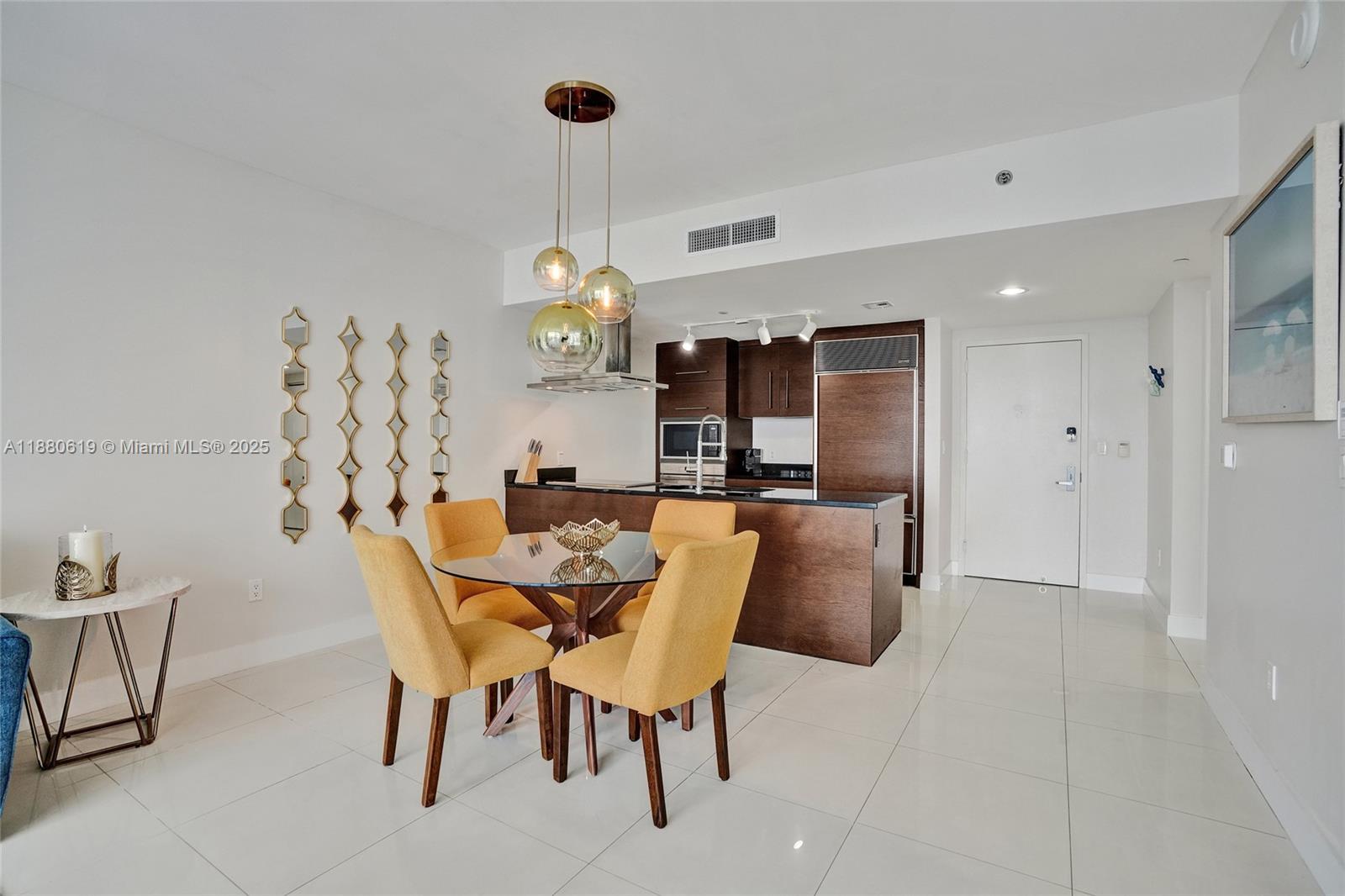 485 Brickell Ave # 4207