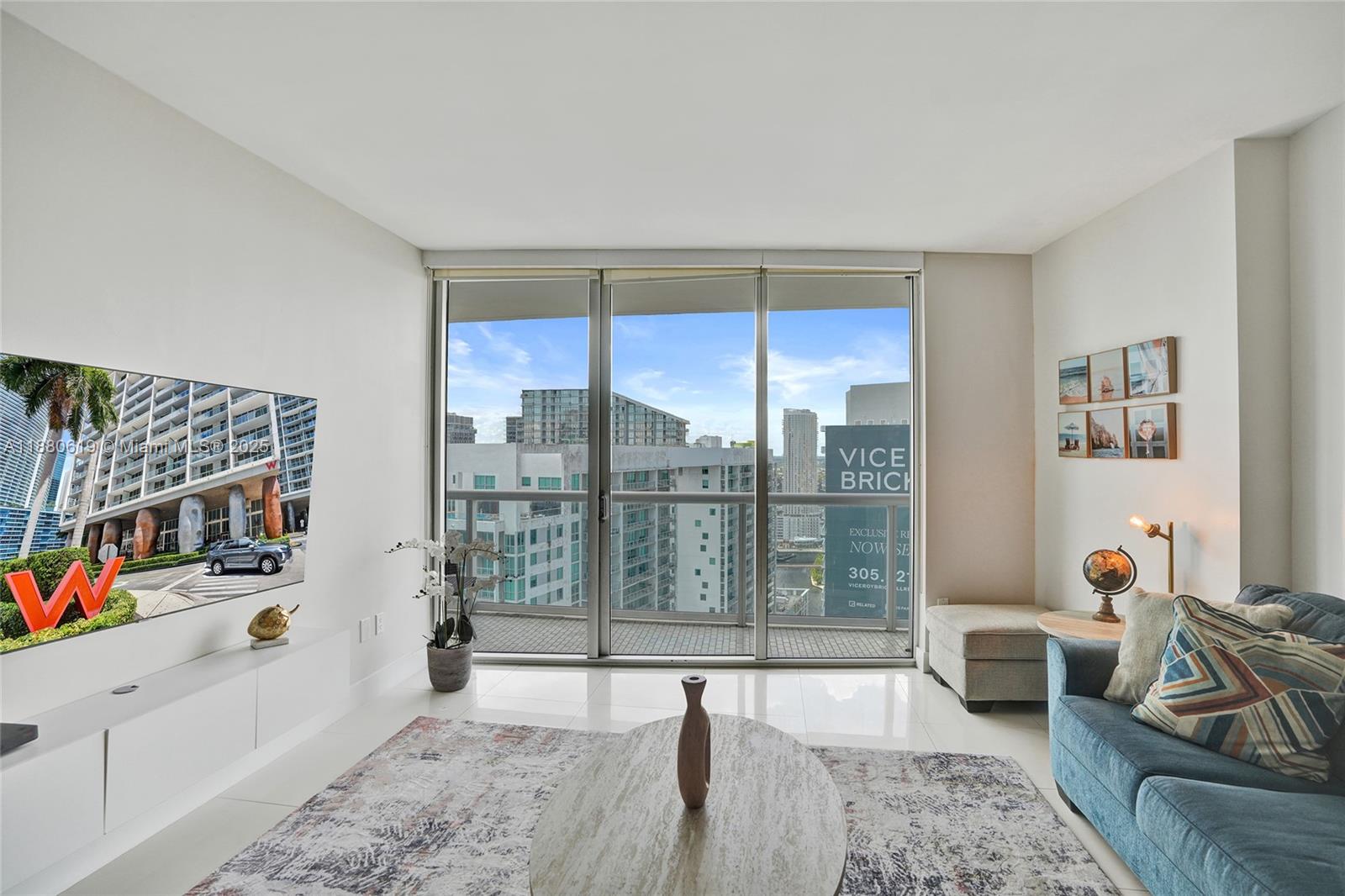 485 Brickell Ave # 4207
