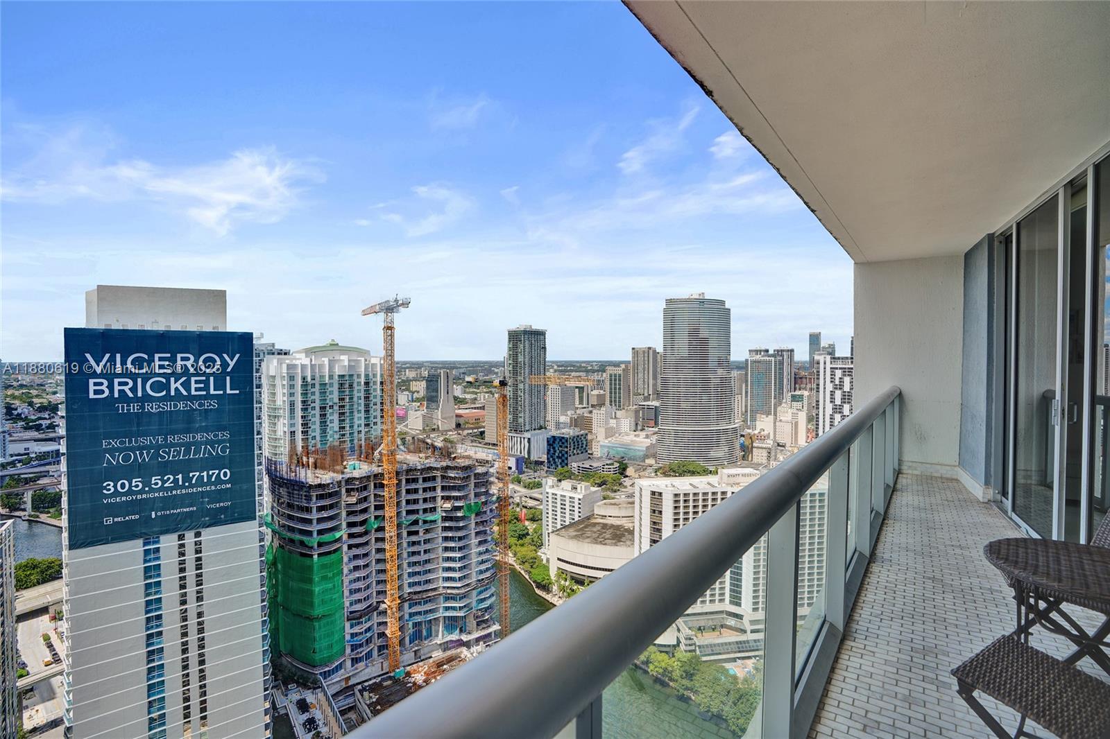 485 Brickell Ave # 4207