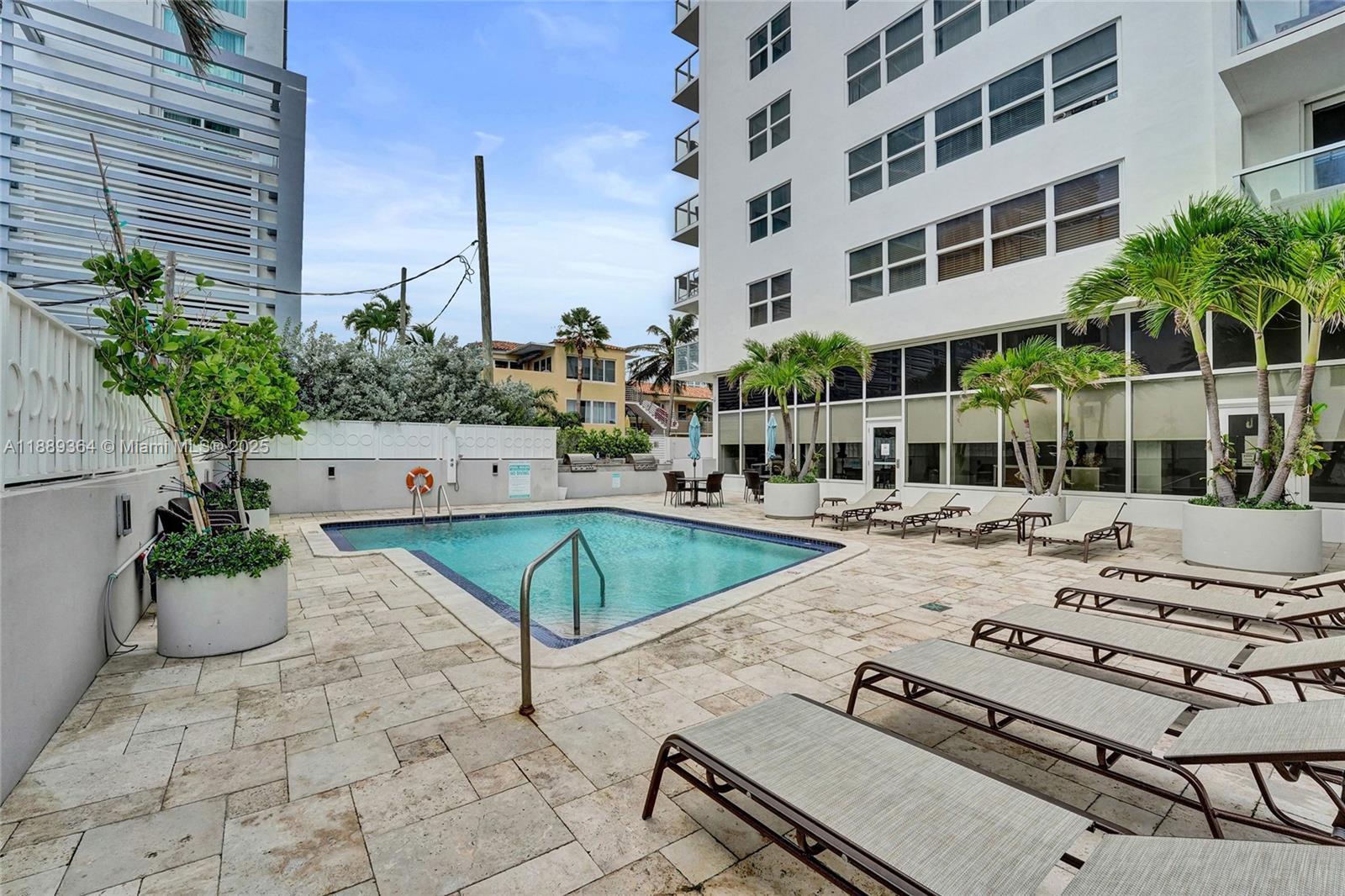 209 N Fort Lauderdale Beach Blvd Unit: 7G