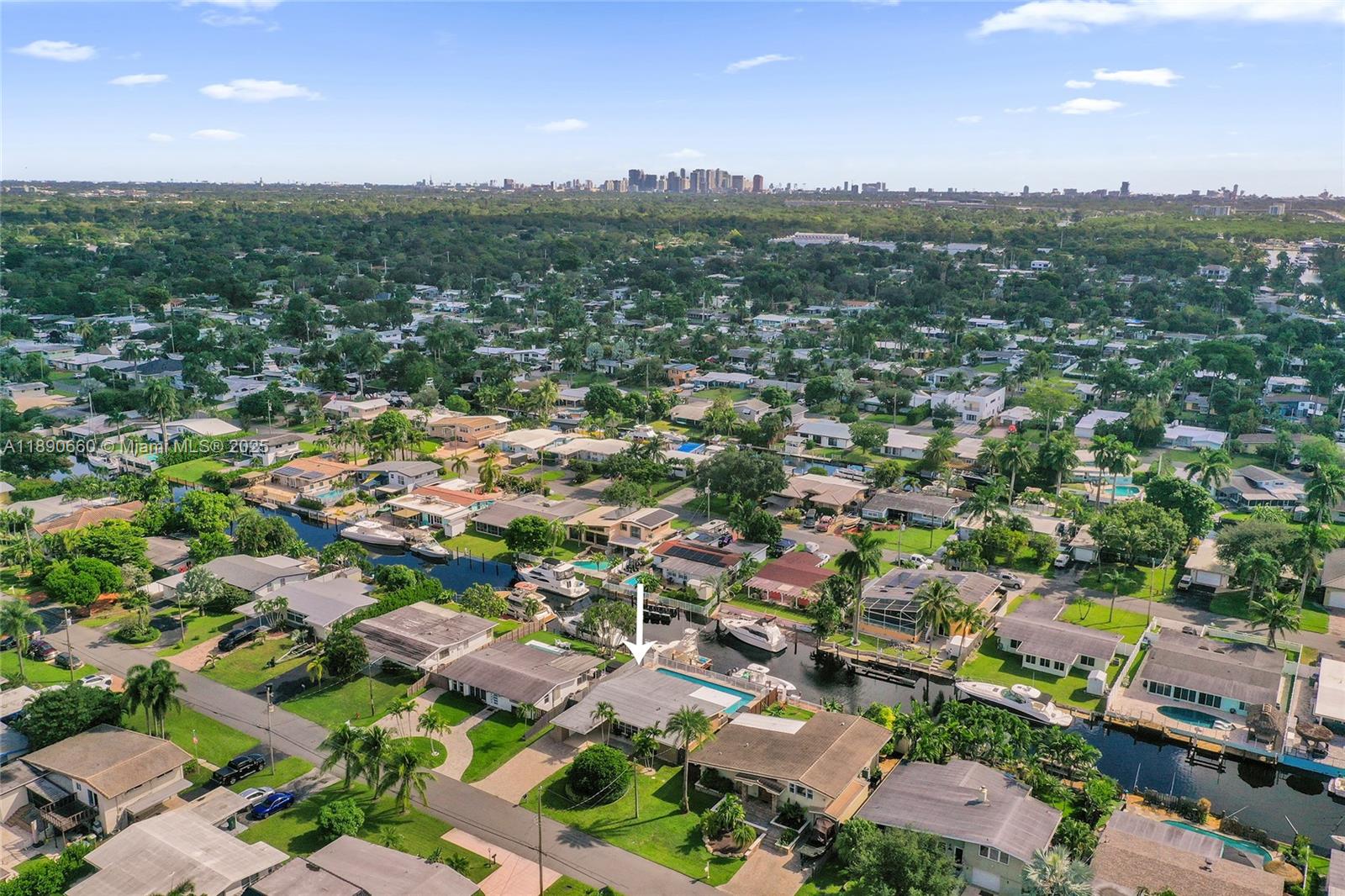 2624 Nassau Ln