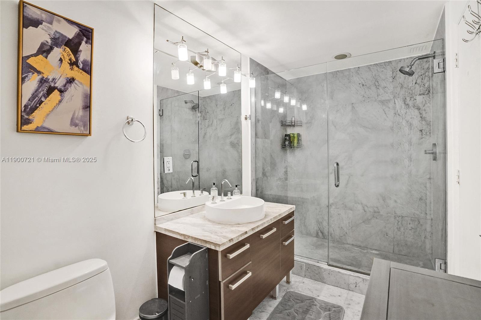 253 NE 2nd St # 1706, Miami Unit: 1706