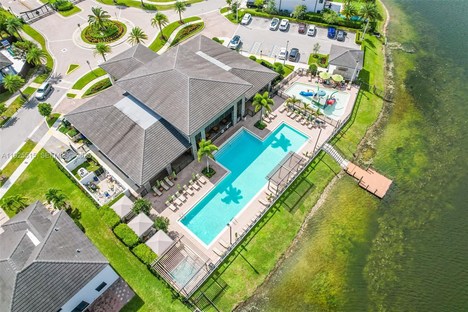9114 NW 158th St