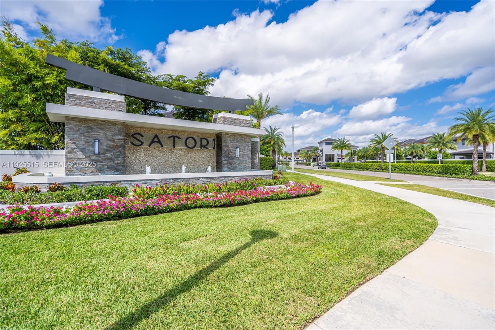 9114 NW 158th St