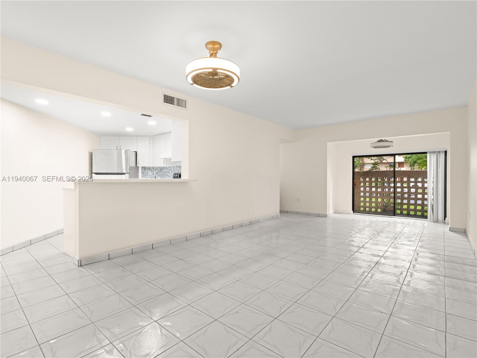 10249 NW 9th St Cir # 8 Unit: 107-8