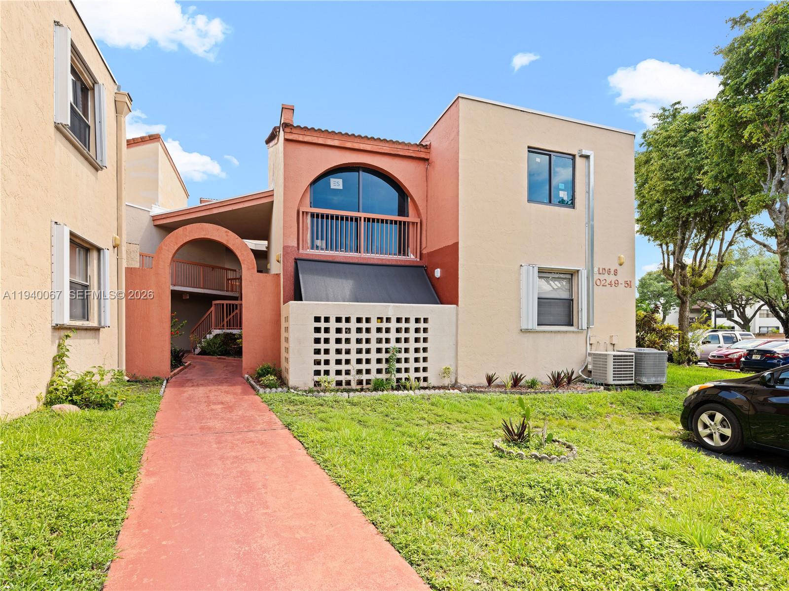 10249 NW 9th St Cir # 8 Unit: 107-8