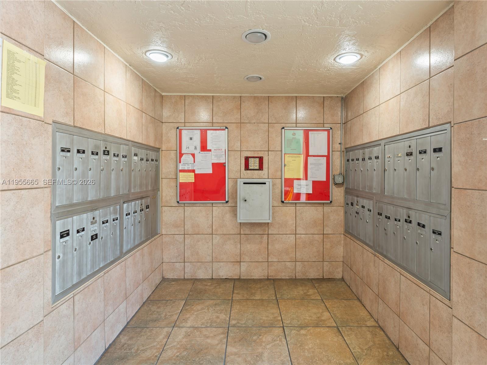 7547 Fairfax Dr # 210