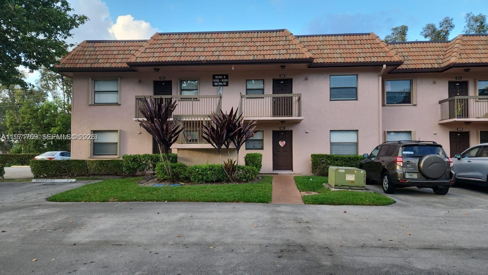 10321 NW 11th St # 202