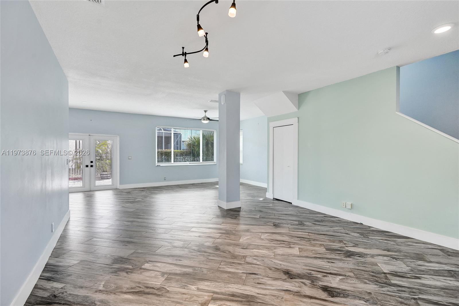 847 NW 127th Ave