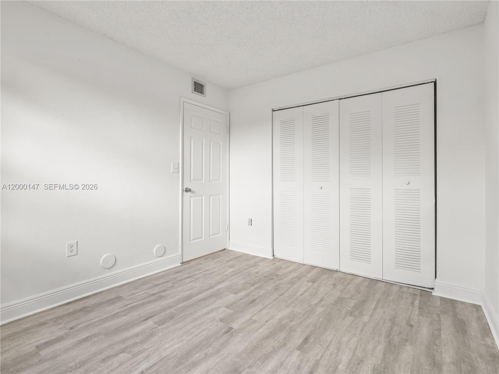 9821 Nob Hill Ct # 9821