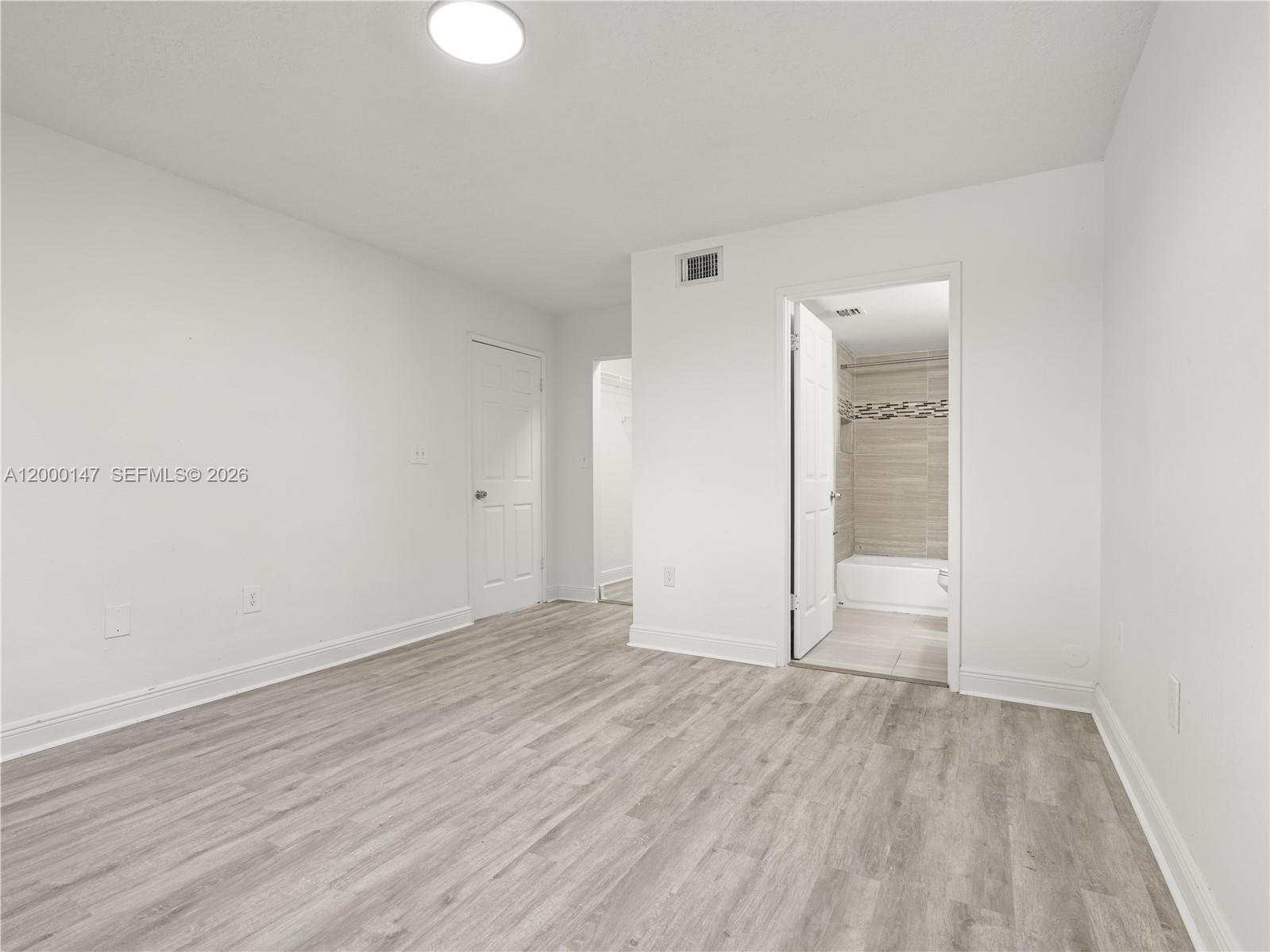 9821 Nob Hill Ct # 9821