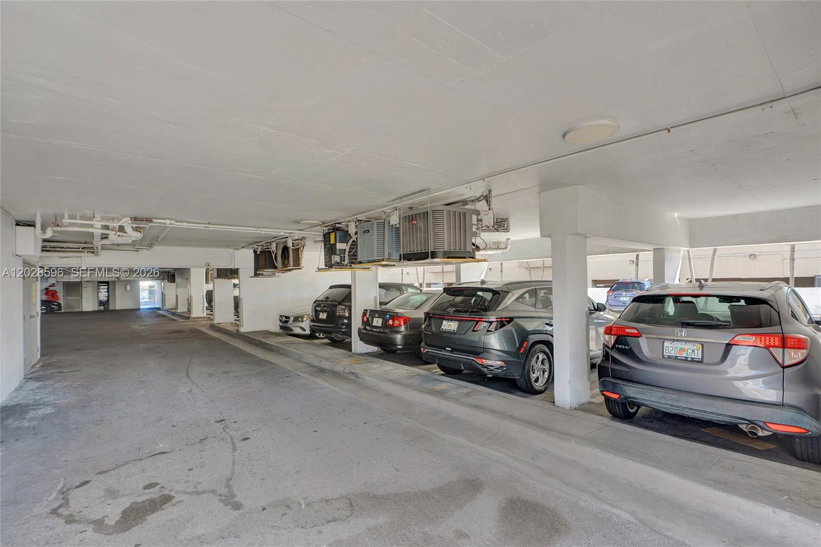 7133 Bay Dr # 305