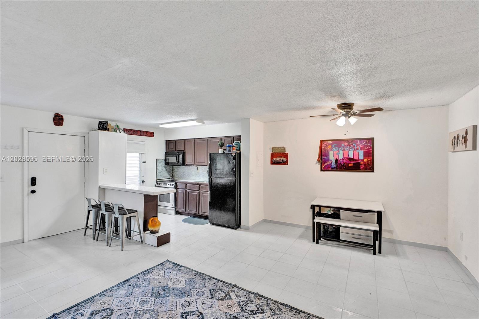7133 Bay Dr # 305