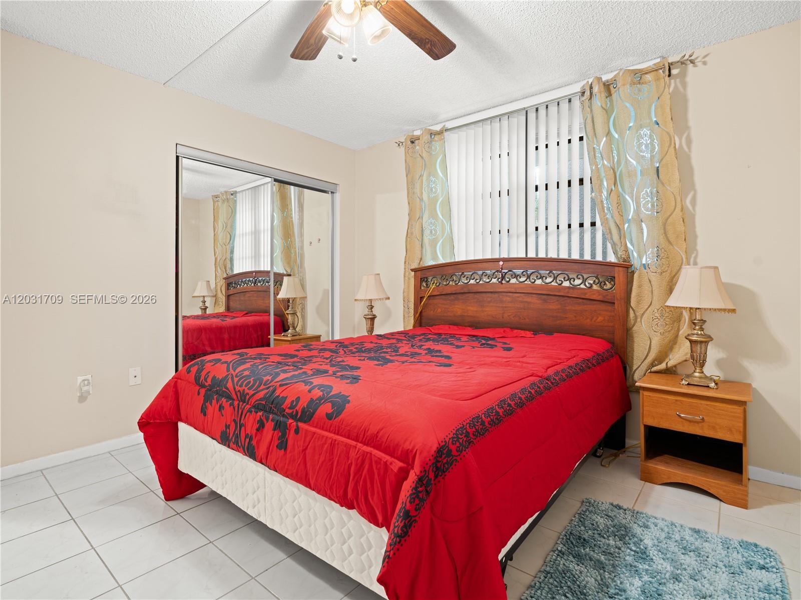 901 Colony Point Cir # 112