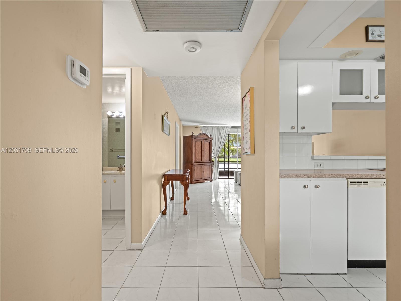 901 Colony Point Cir # 112