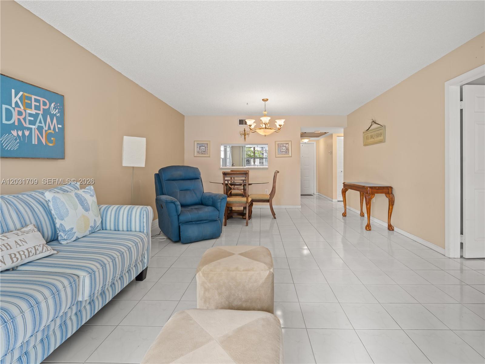 901 Colony Point Cir # 112