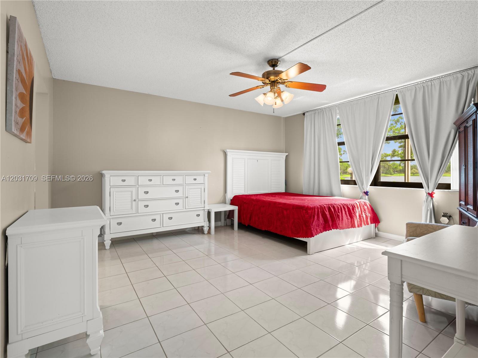 901 Colony Point Cir # 112