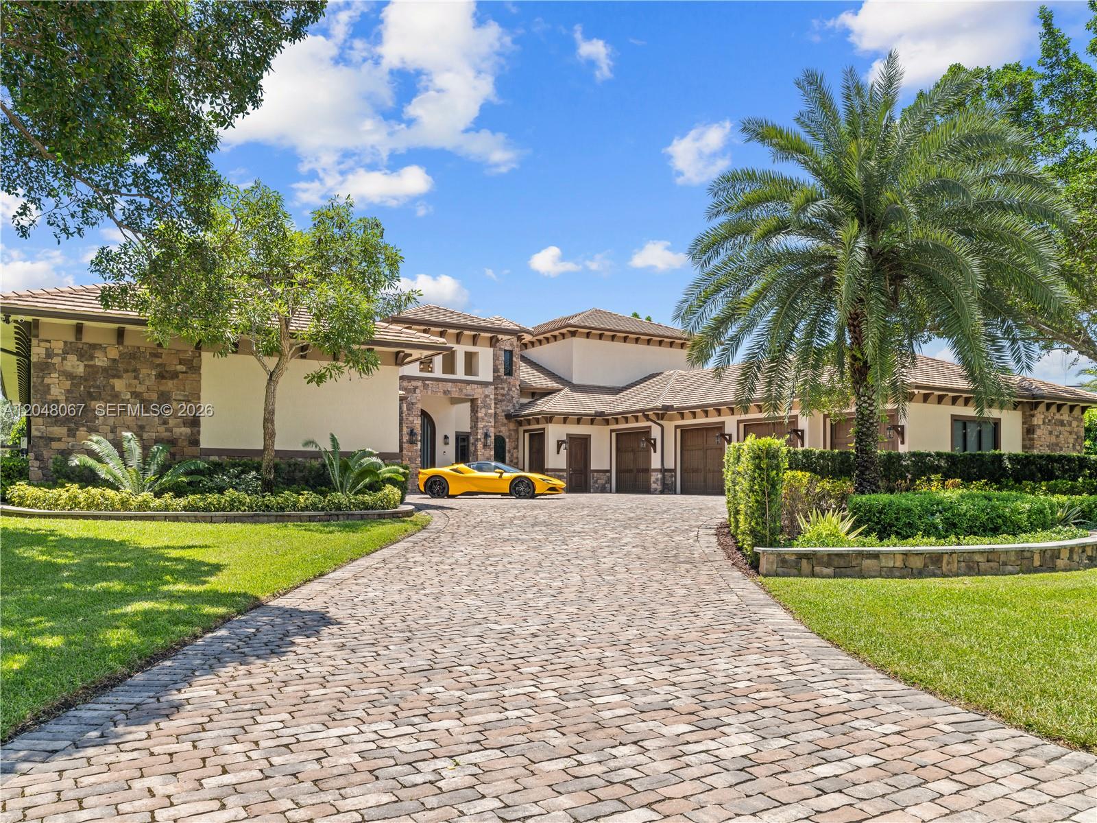 3724 Pine Lake Dr