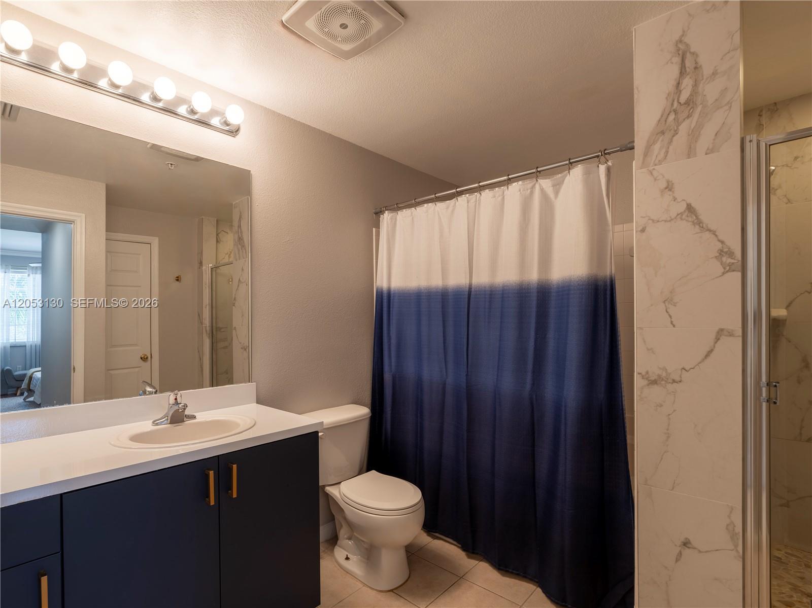 533 NE 3rd Ave # 306