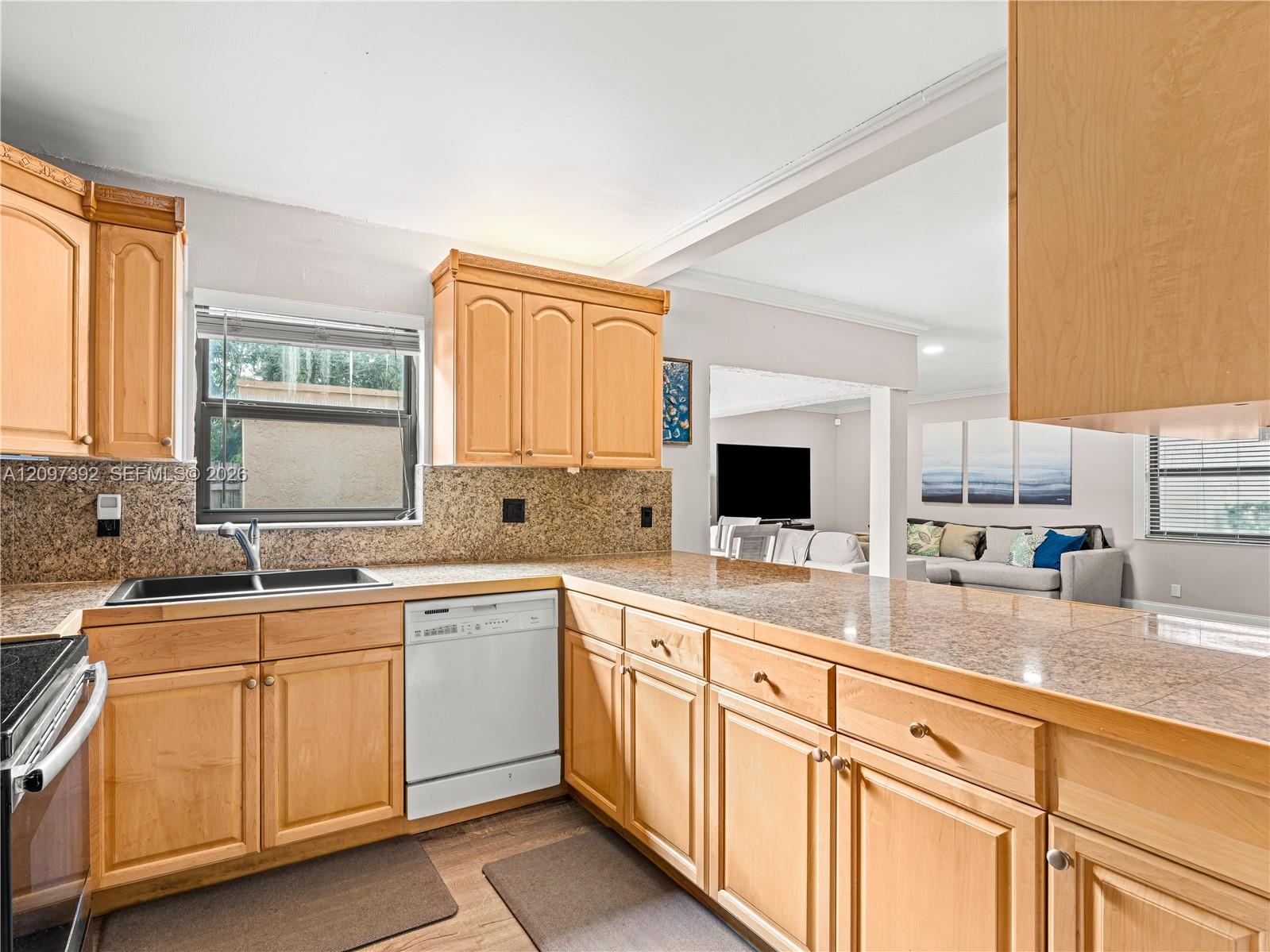 16 Chestnut Cir