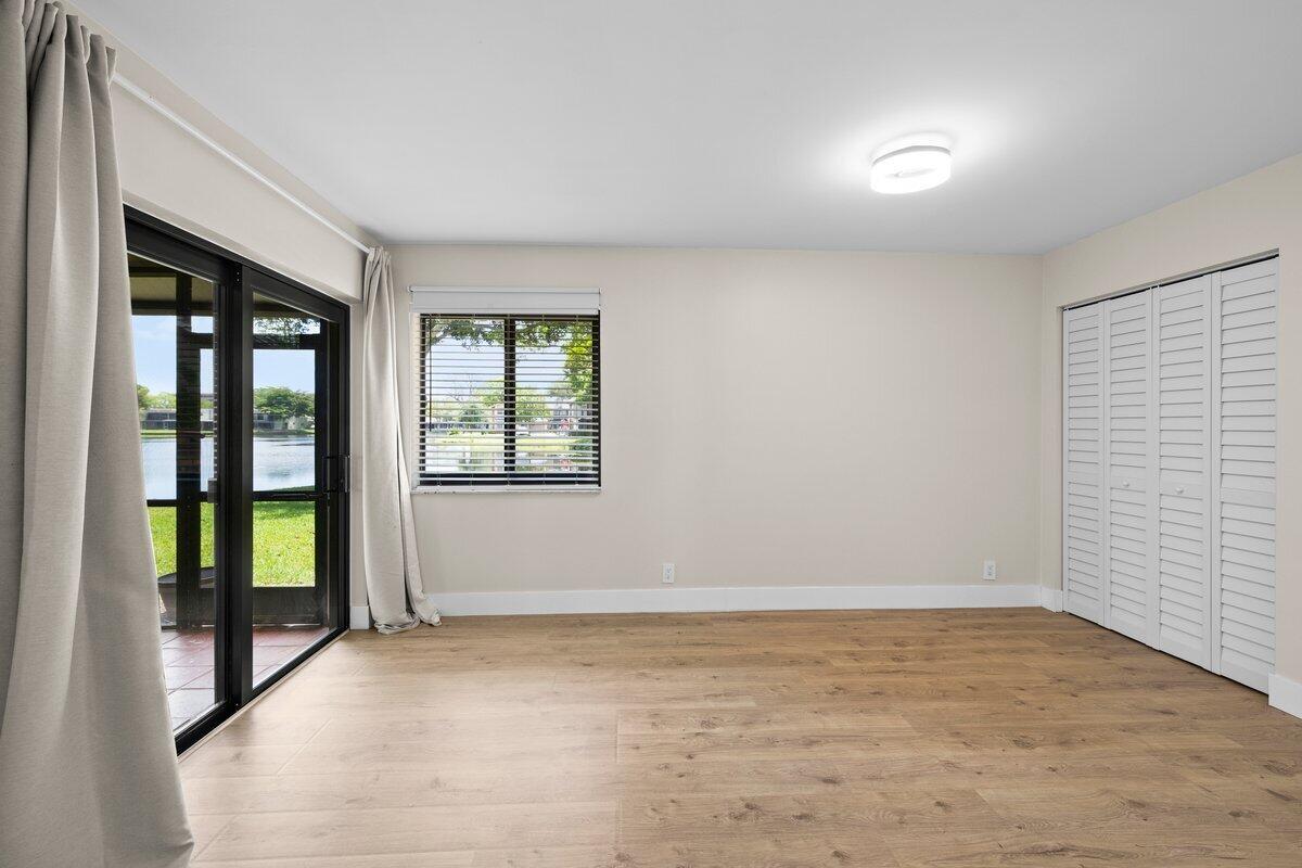 28 Wimbledon Lake Drive # 222