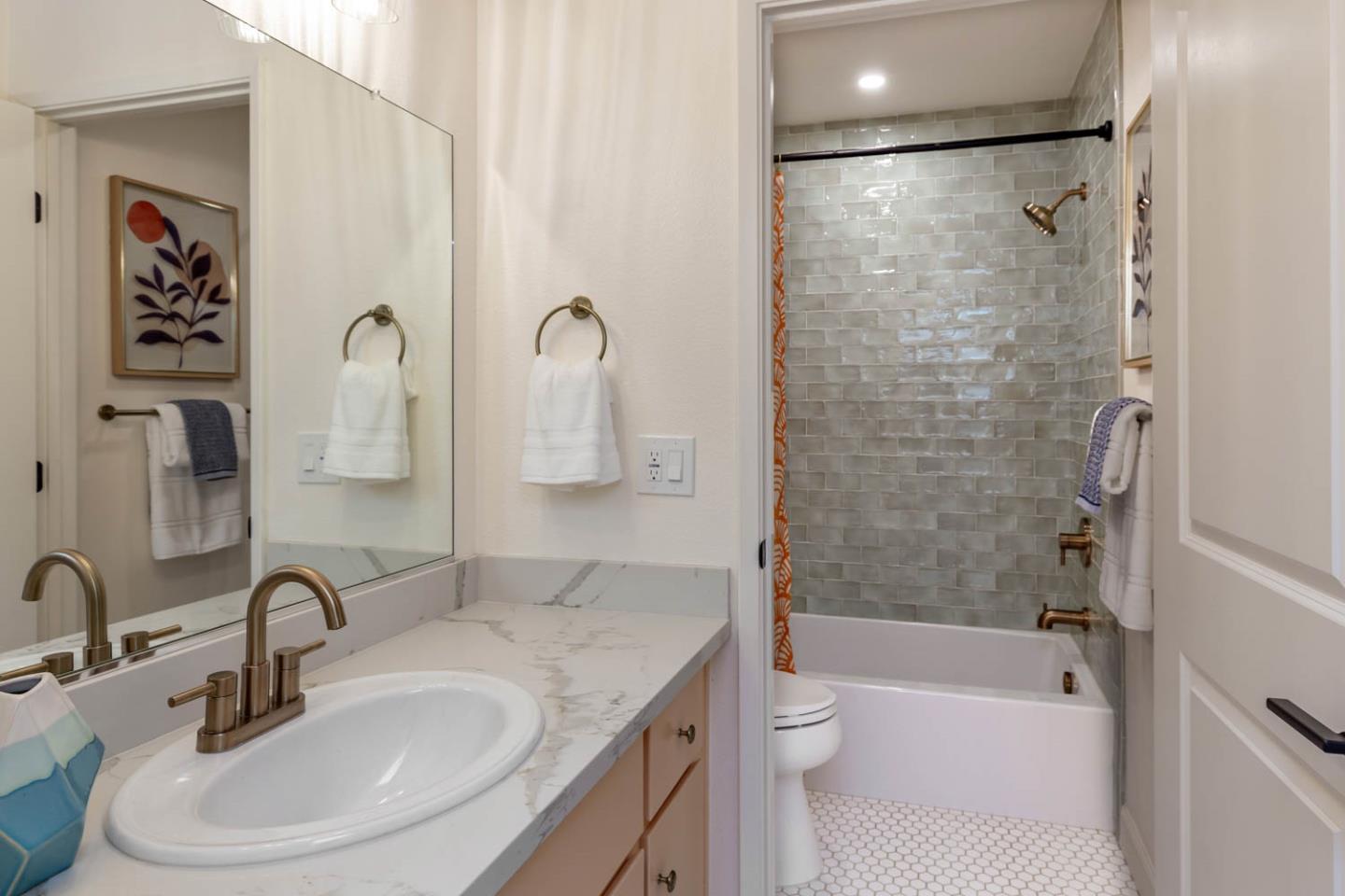457 Sierra Vista AVE 11