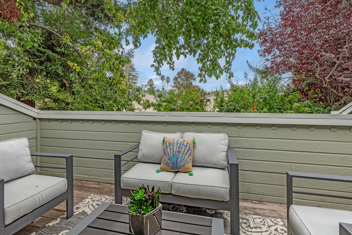 457 Sierra Vista AVE 11
