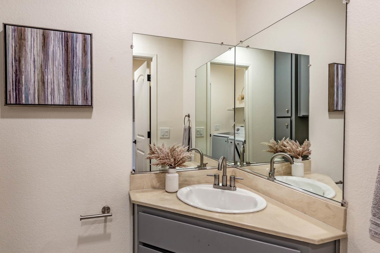 457 Sierra Vista AVE 11