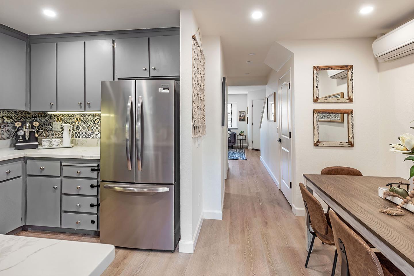 457 Sierra Vista AVE 11