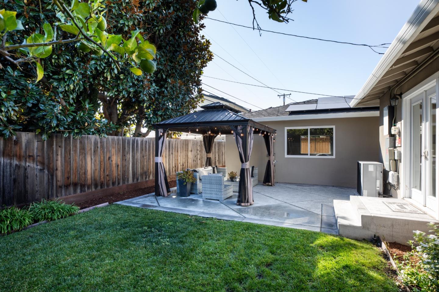 1668 Goldfinch Way