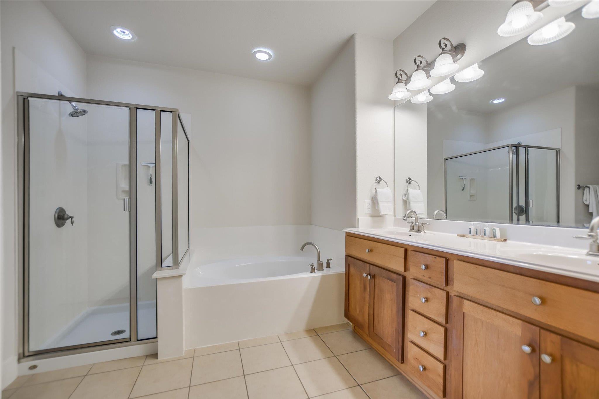 17800 Edgewood WAY # 301