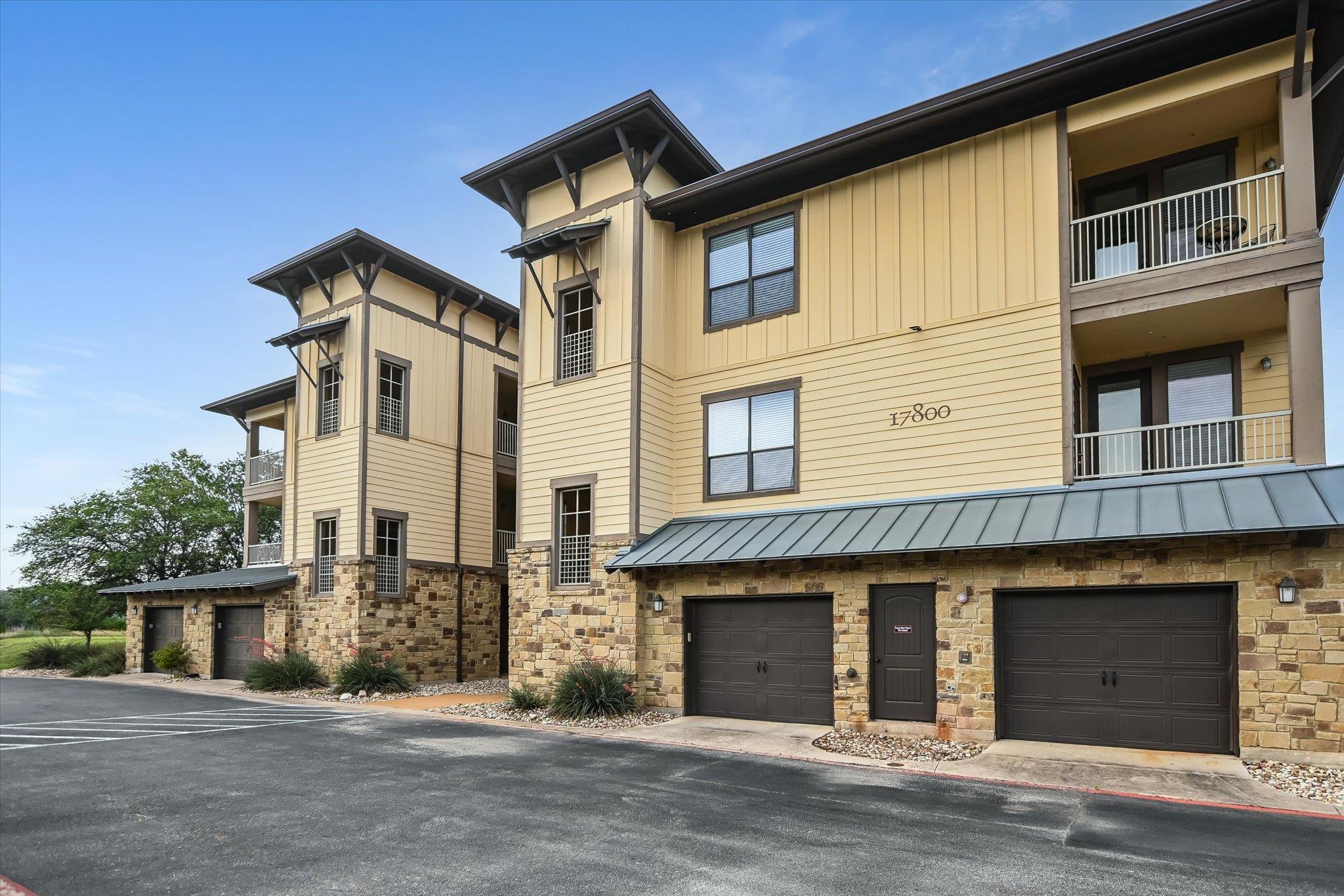 17800 Edgewood WAY # 301