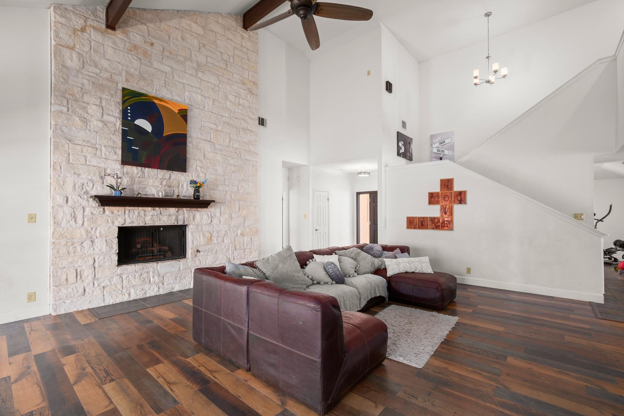 6002 Rain Creek PKWY