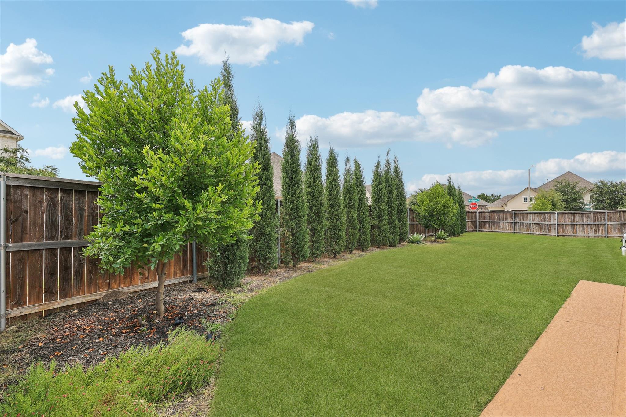 1812 Cotton Farm TRL