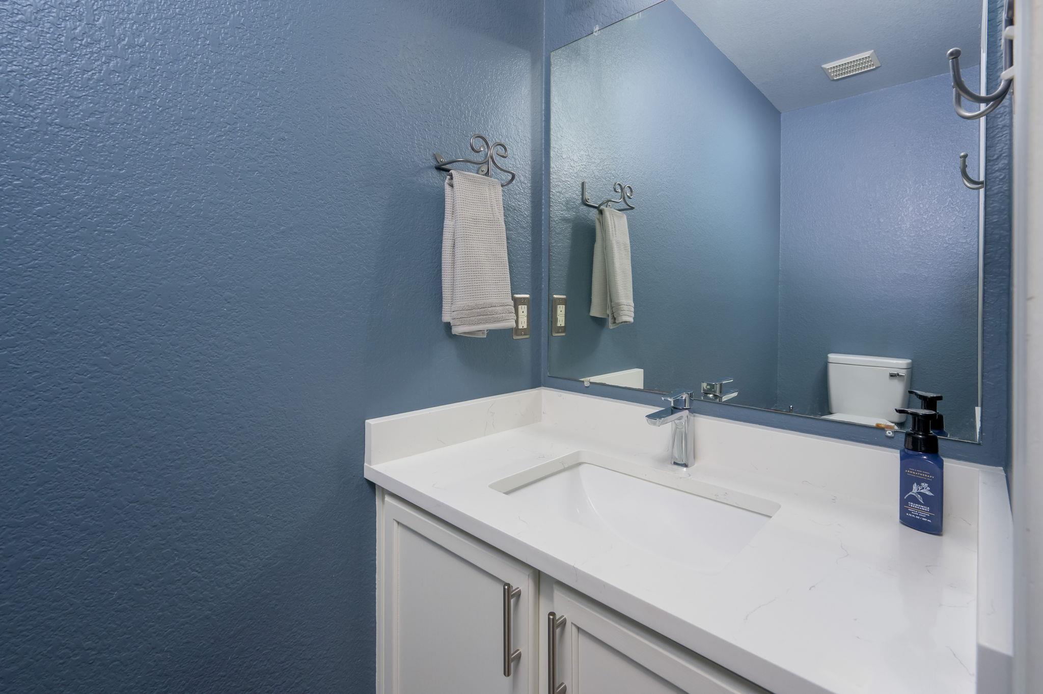 207 Presidio DR