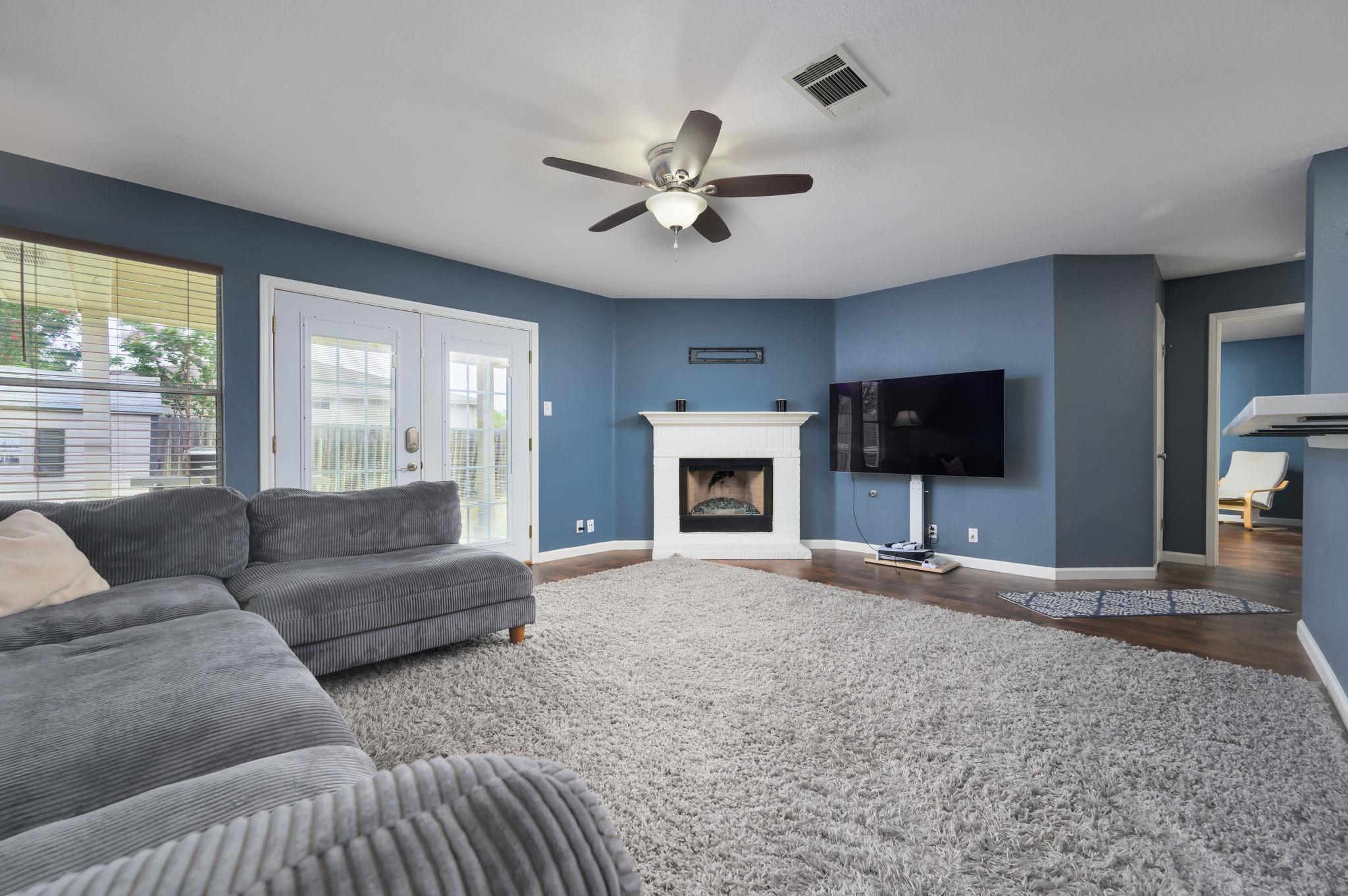 207 Presidio DR